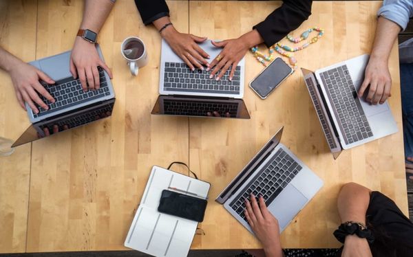 communication campaign with Finzel